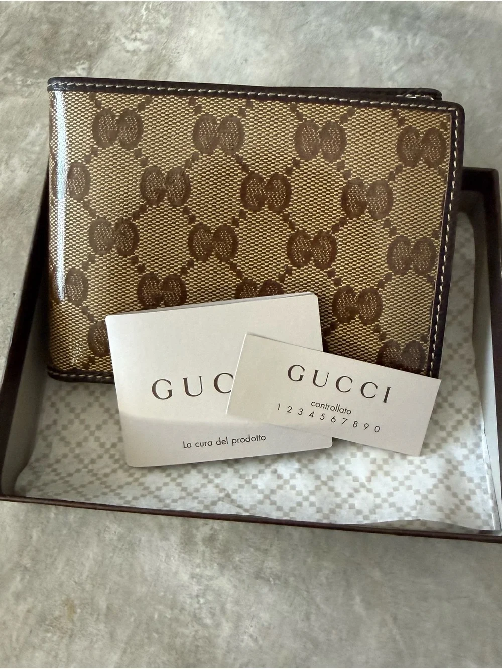 Gucci Brown Bi-Fold Wallet (Love 25)